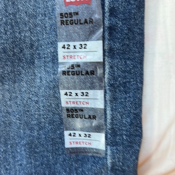 NWT 505 Levi’s Relaxed Fit Jean 42x32 - Picture 13 of 14